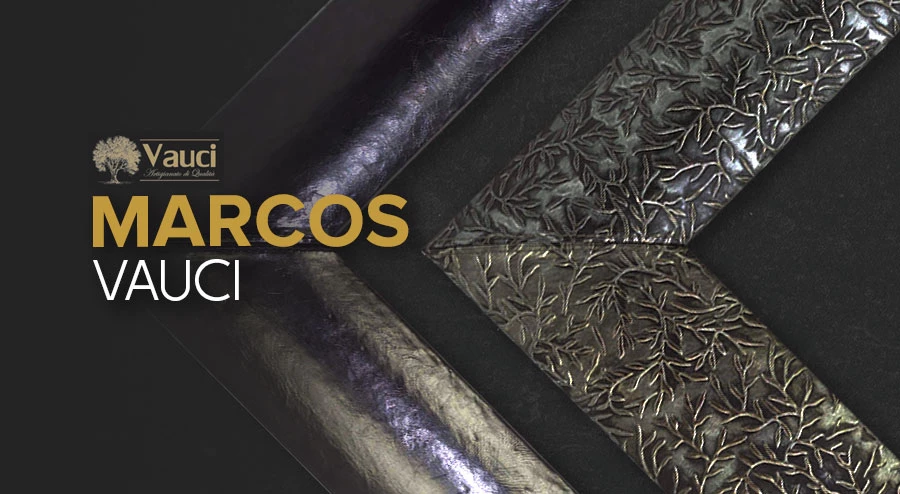 Marcos Vauci de color negro para un TV espejo.