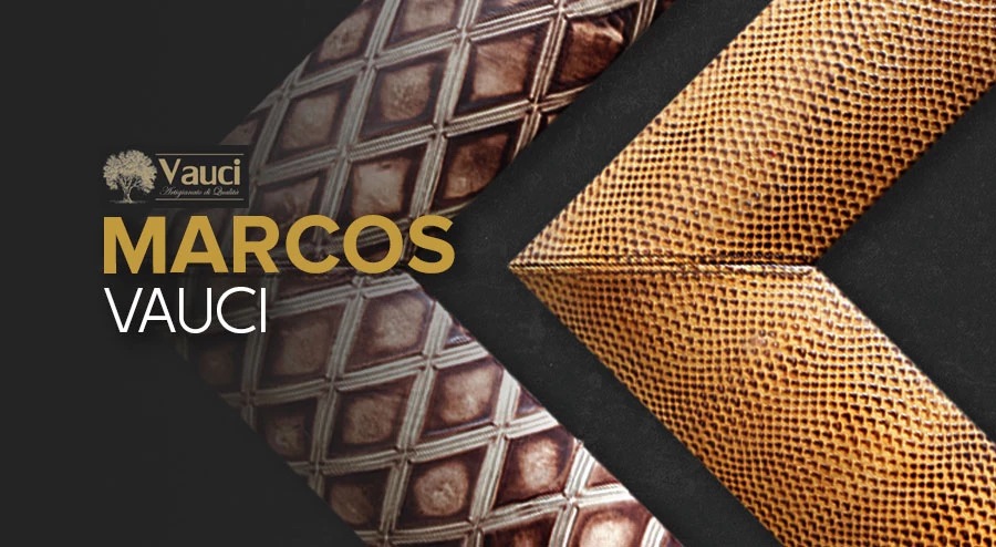 Marcos Vauci de color marrón para un TV espejo.